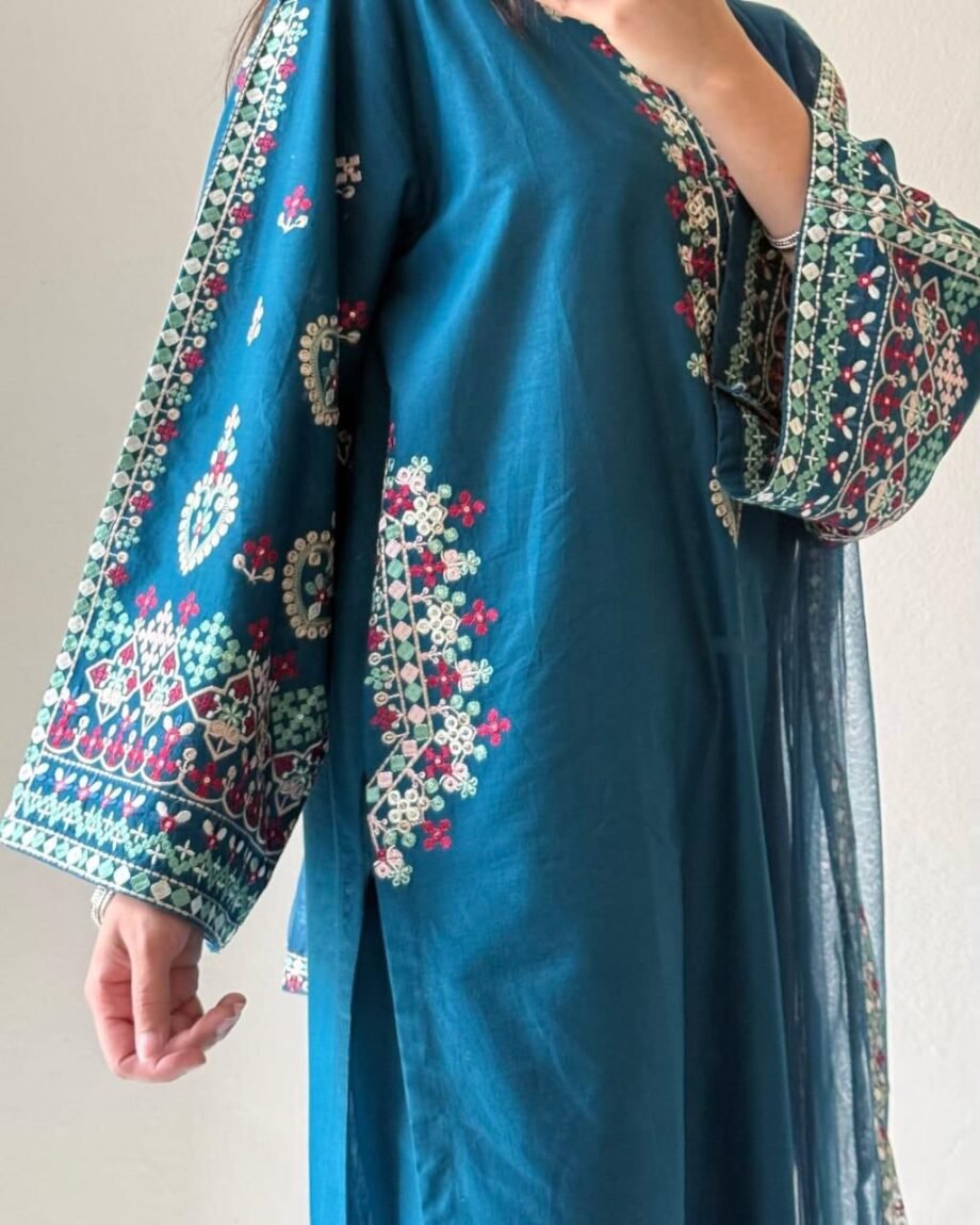 STITCHED 3 piece DRESS FA-231